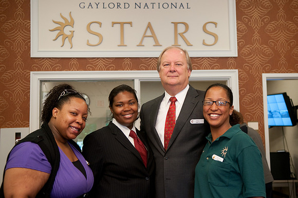 RibbonCutting-6679