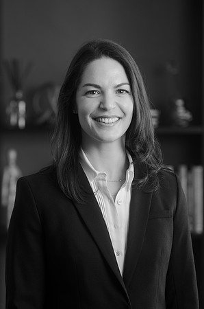 WendyHeadshot-6689
