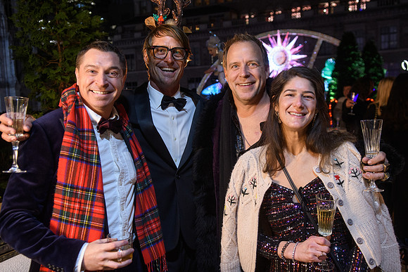 HolidayParty-7017