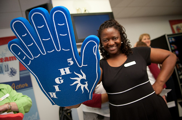 HighFiveJune-6082