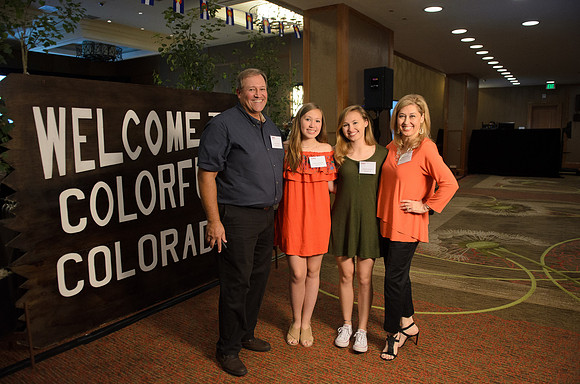 AAPL_Denver-1085